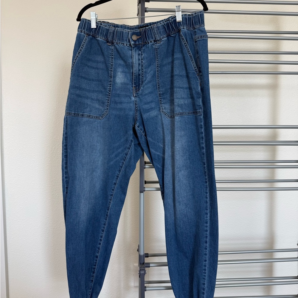 Universal Standard Relaxed Fit Denim Jeans